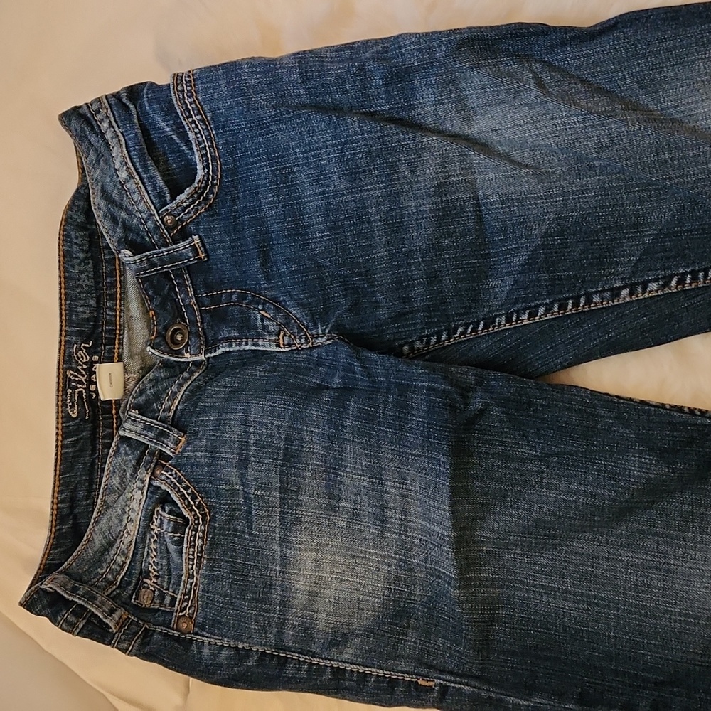 Silver Jeans - Picture 5 of 8